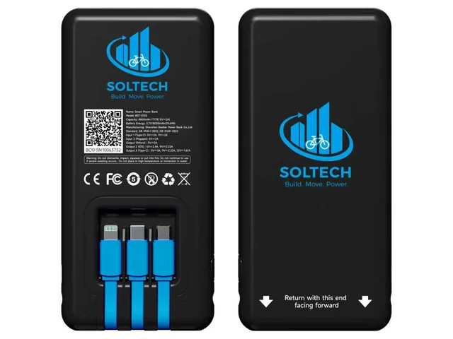 Pin sạc dự phòng Soltech 8000mAh, mặt trước và mặt sau
